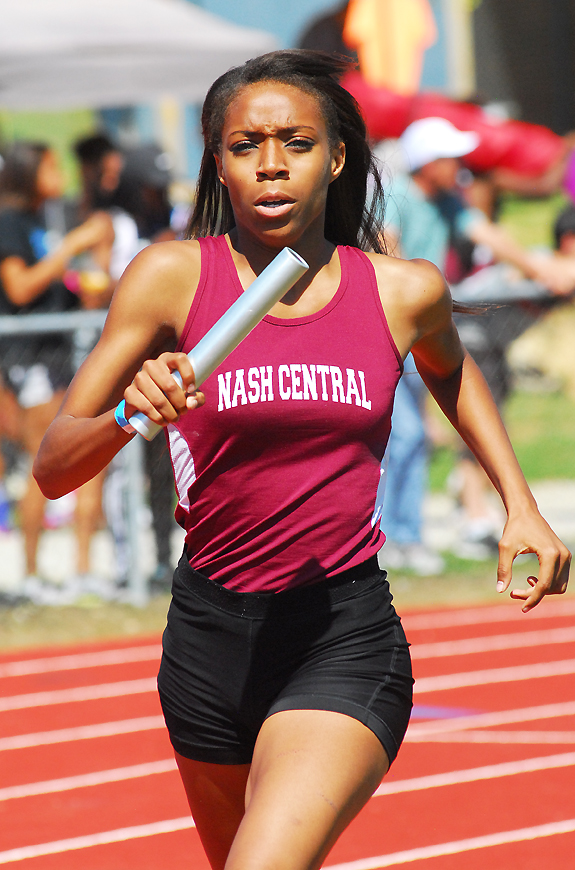 Bulldogs' athletes honored