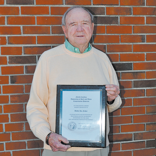 Fisher receives 25 Year Service Award