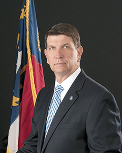 Collier to retire from SBI post in April