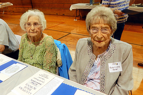Coopers Alumni hold annual banquet