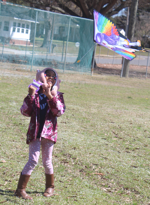 LET'S FLY A KITE!