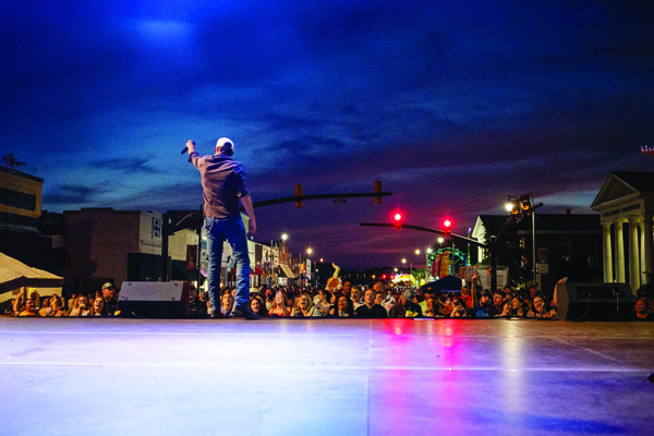 NASHVILLE BLOOMS<BR>Festival deemed huge success; attracts thousands
