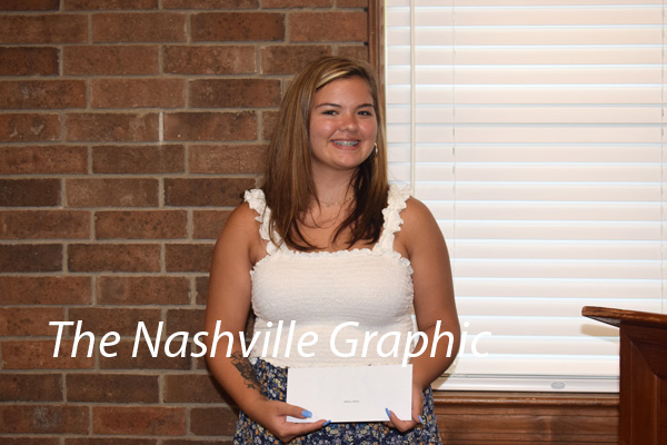 Oak Level Ruritan presents scholarships