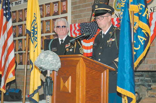 Oak Level honors veterans