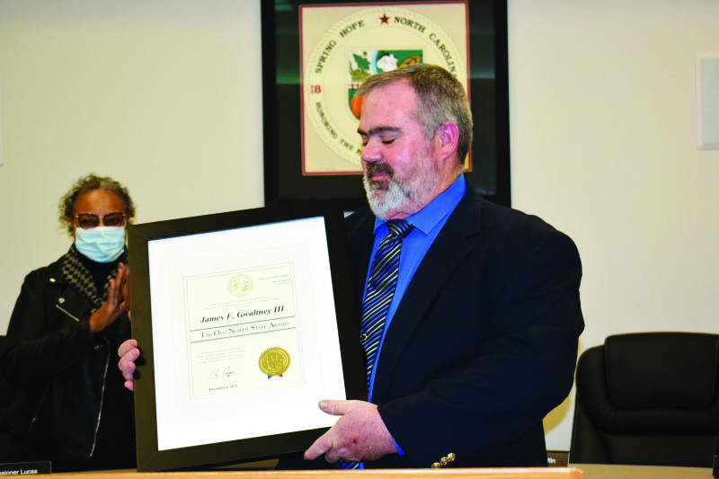 Spring Hope mayor retires from board