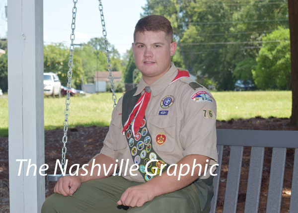 Scout completes project to earn Eagle rank