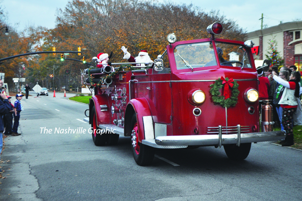 Nashville sells legendary 1948 LaFrance fire pumper