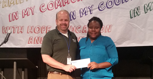Peacemakers awards scholarship to Rocky Mount student