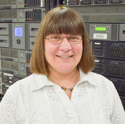 Turner receives J. Edgar and Peggie T. Moore Staff Award