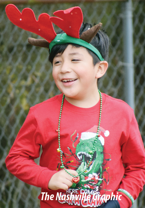 Cedar Grove Elementary hosts Jingle Walk to promote fitness