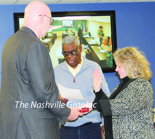 Castalia swears in new clerk