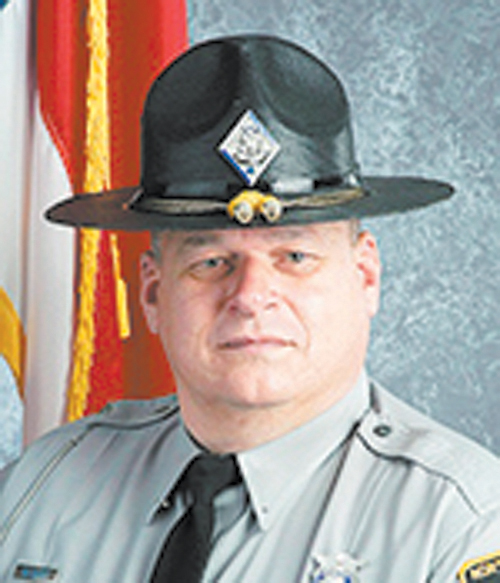 Local state trooper retires