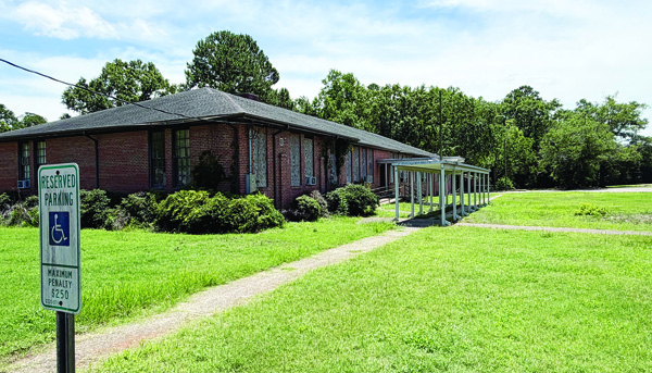 Nash, Nashville to study purchase of school property