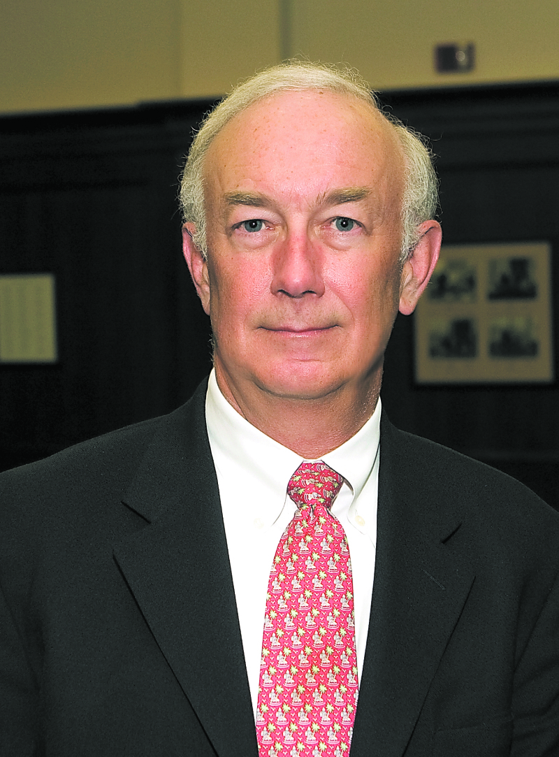 COUNTY HONORS MOORE IN COMMEMORATIVE COURTYARD