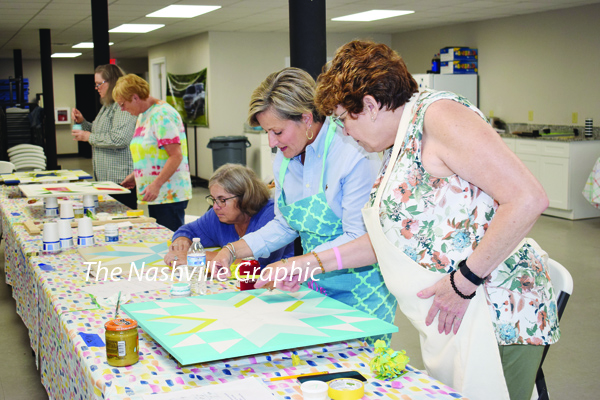 Barn quilt class sells out, expanded to two days