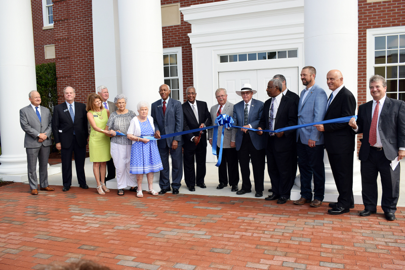 Officials cut ribbon at new courthouse