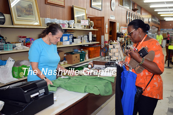 Ministry store thrives in Momeyer