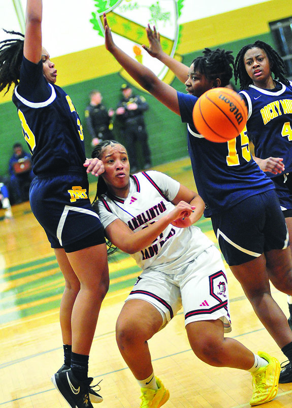 Clean Sweep For Lady Rams