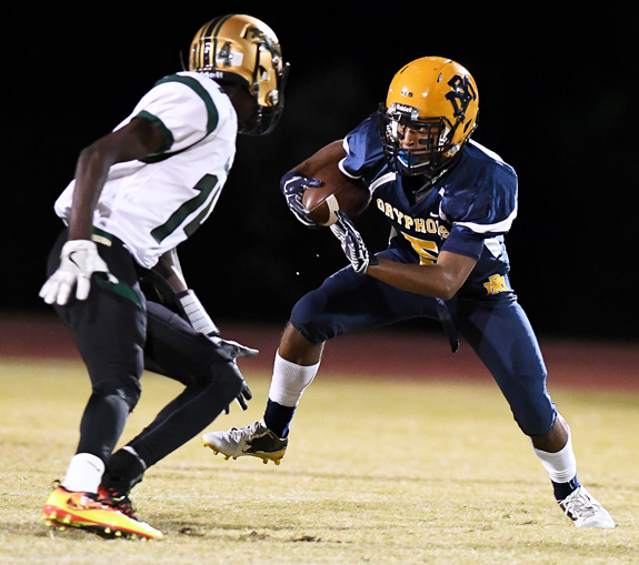 Knights Edged Versus Gryphons