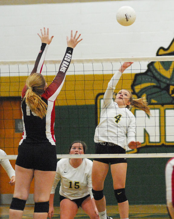 Knights fall to the Rams