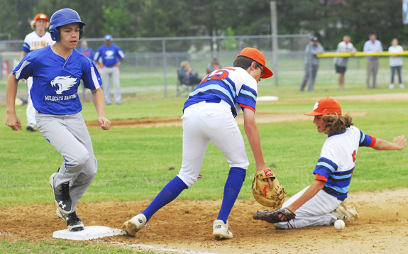LOOSE BALL