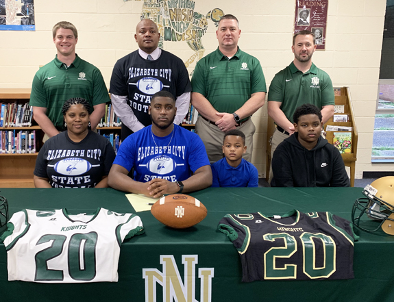 NN FOOTBALL SIGNEES, 2