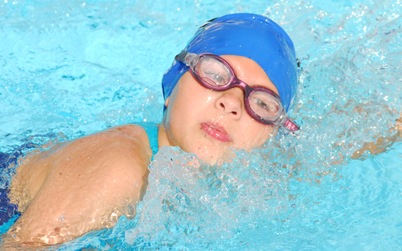 SWIMMING SUPERSTARS, 2