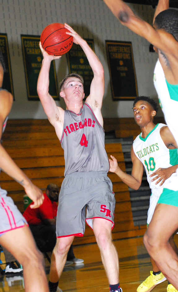 Southern outlasts Wildcats