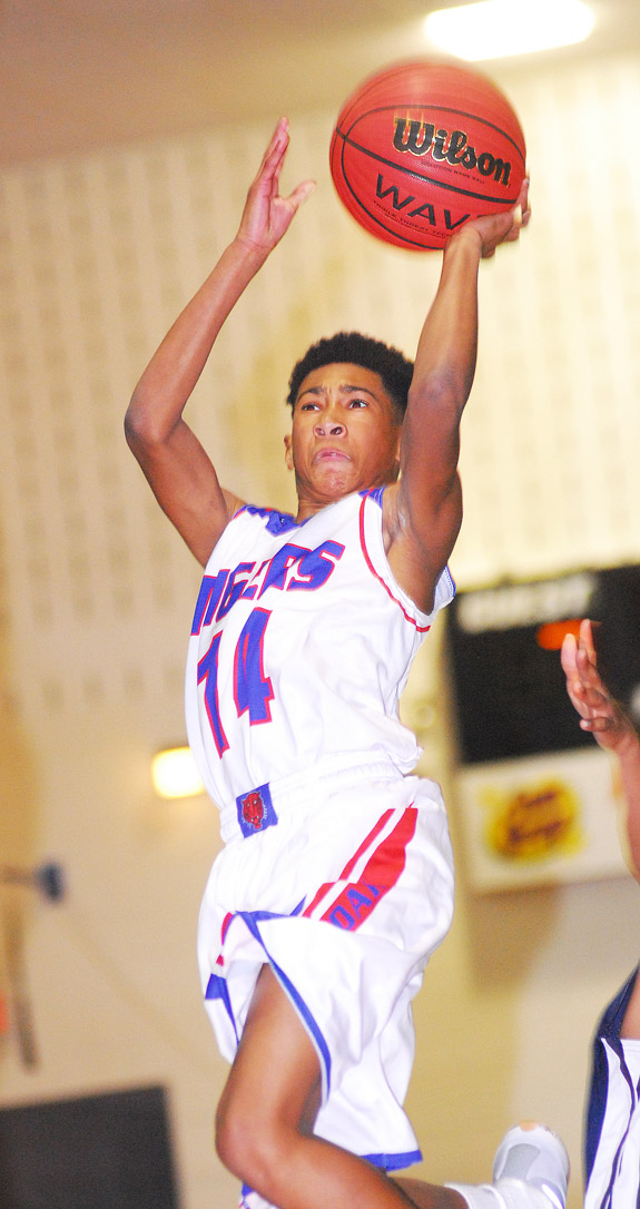 Red Oak surges to conquest