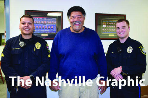 Local man thanks Nashville Police officers